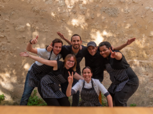 Toute l'équipe de Charlie et Tom vous souhaite de belles fêtes de fin d'année 2025